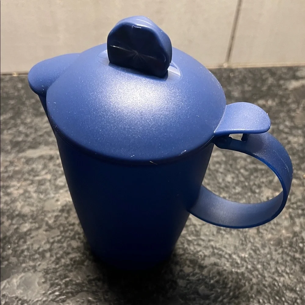 Vintage Tupperware Sugar and Creamer Set. Open House. Seems NWOT